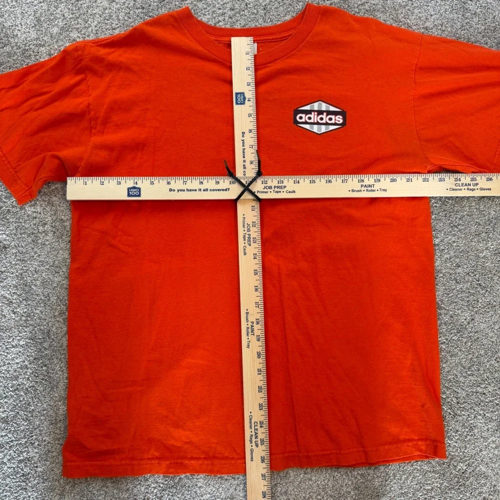 Vintage Adidas Mens Large Orange Graphic T-Shirt Short Sleeve Logo Crew Neck
